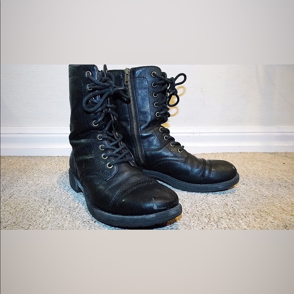 Men’s Black Combat Boots